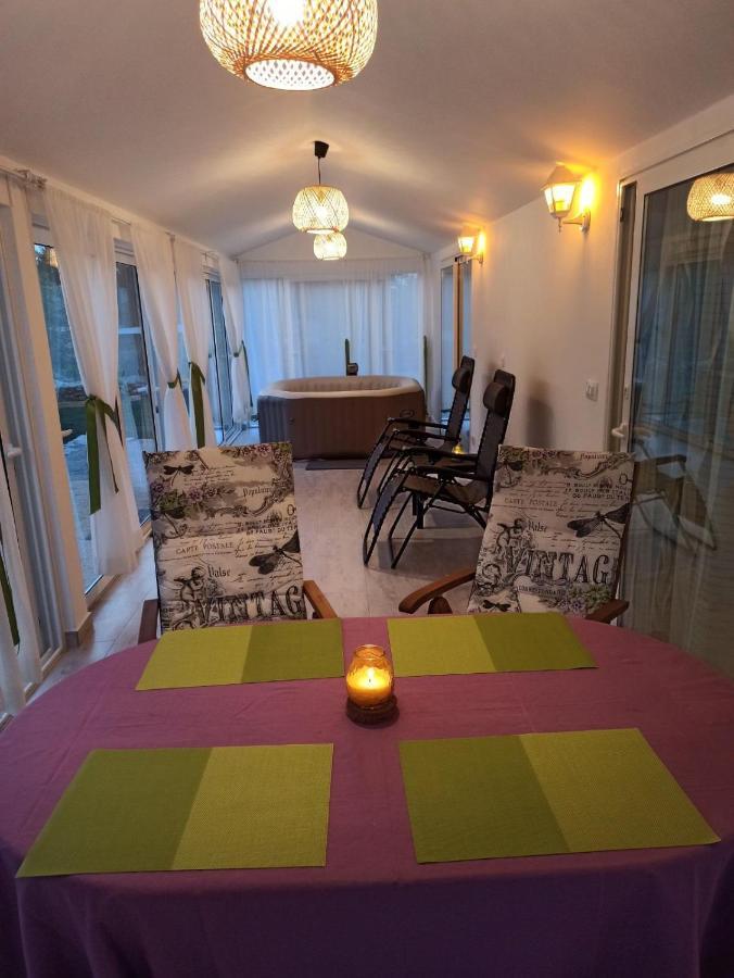 Holiday House Vela Vrta Sveti Ivan Dobrinjski 外观 照片