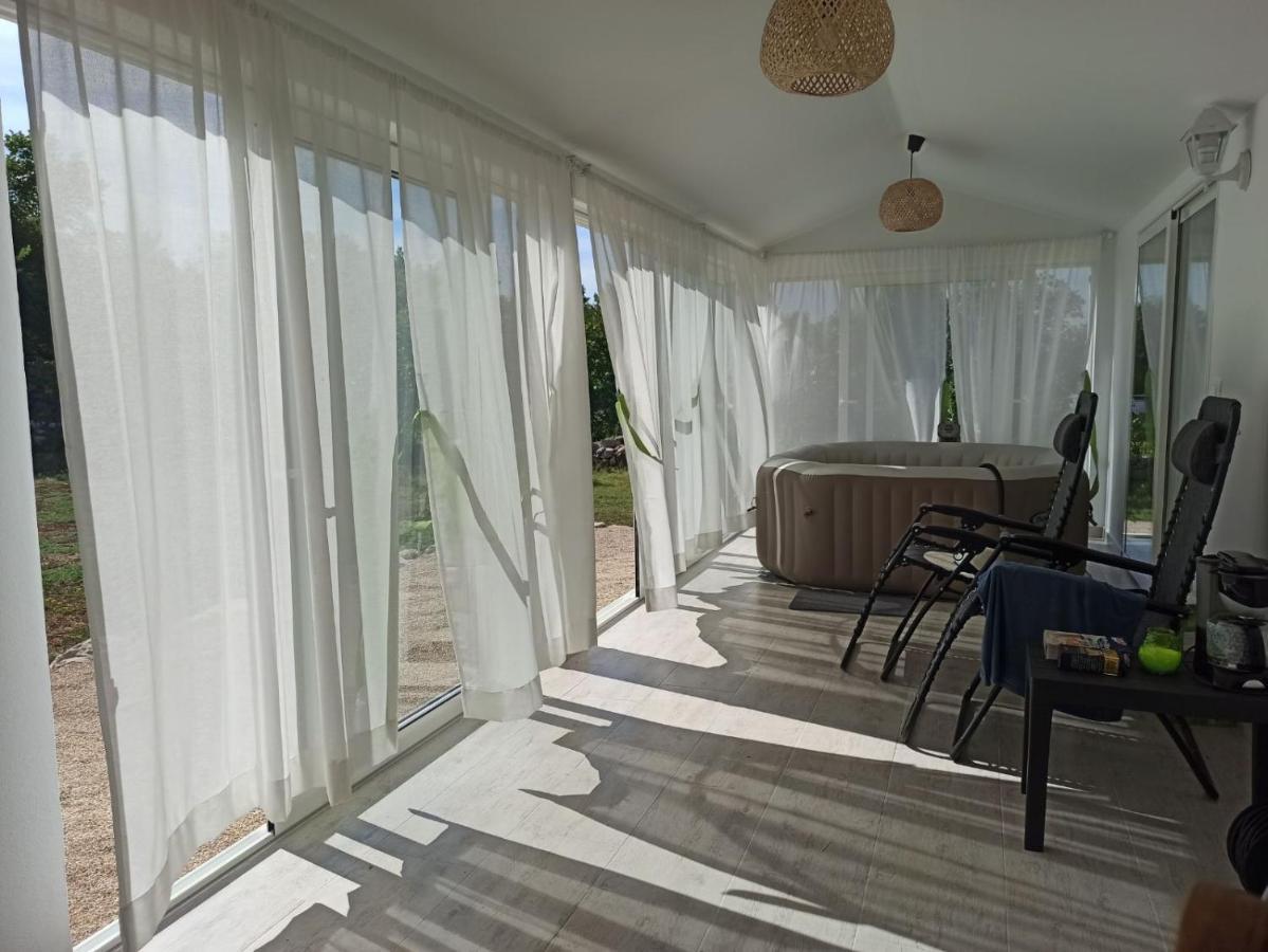 Holiday House Vela Vrta Sveti Ivan Dobrinjski 外观 照片