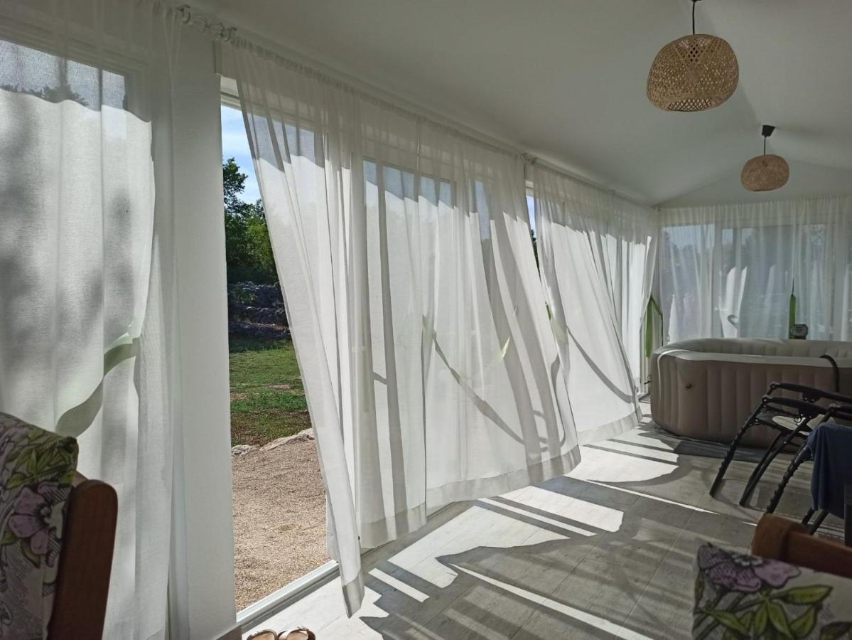 Holiday House Vela Vrta Sveti Ivan Dobrinjski 外观 照片
